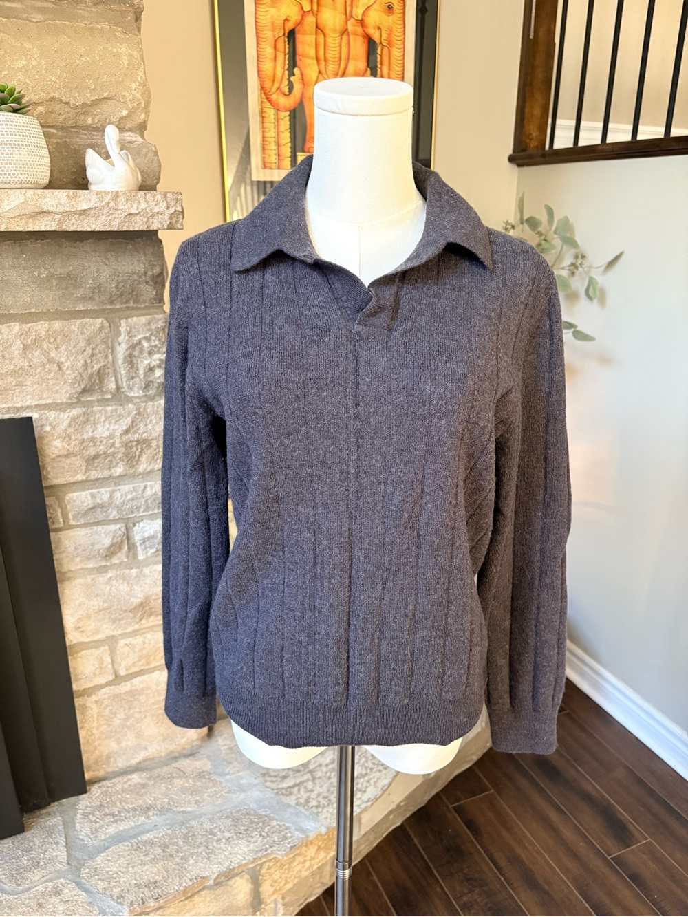 Banana Republic 100% Italian Merino Wool Ribbed Collared Sweater Medium